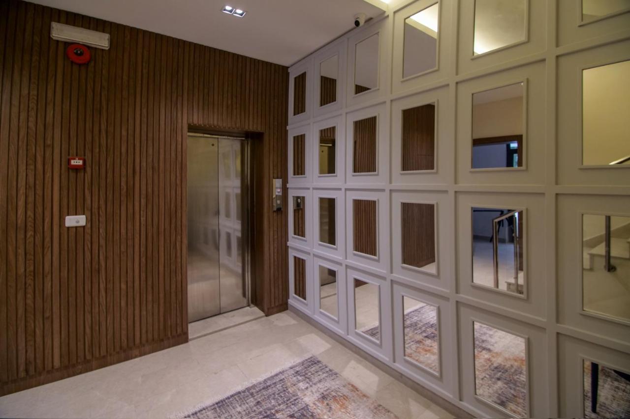 46 Serviced Aparthotel *