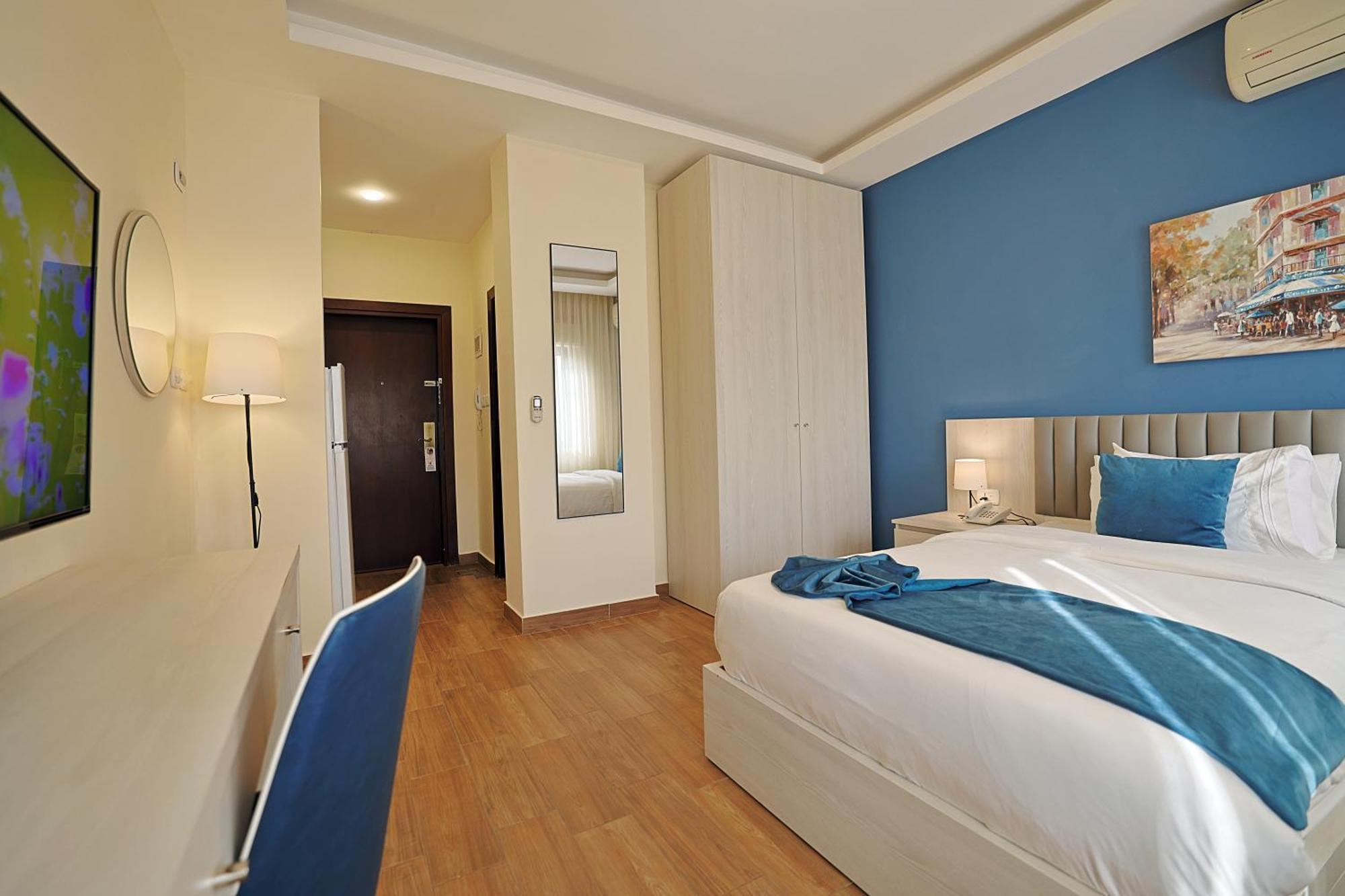 Aparthotel 46 Serviced